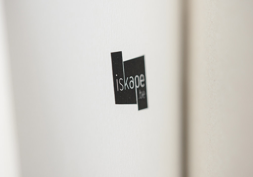 iskape identity & book lay-out